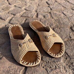 Sandale Ben Ali en raphia pour femme – Essaouira, Maroc